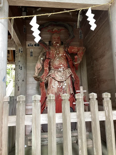 男鹿真山神社